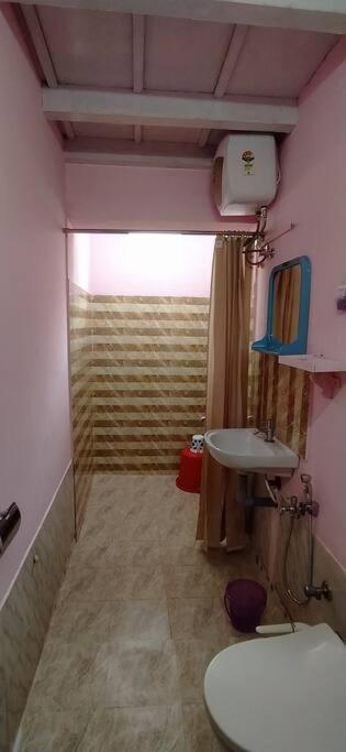 Runnin Airport - Homestay Gurpur Esterno foto