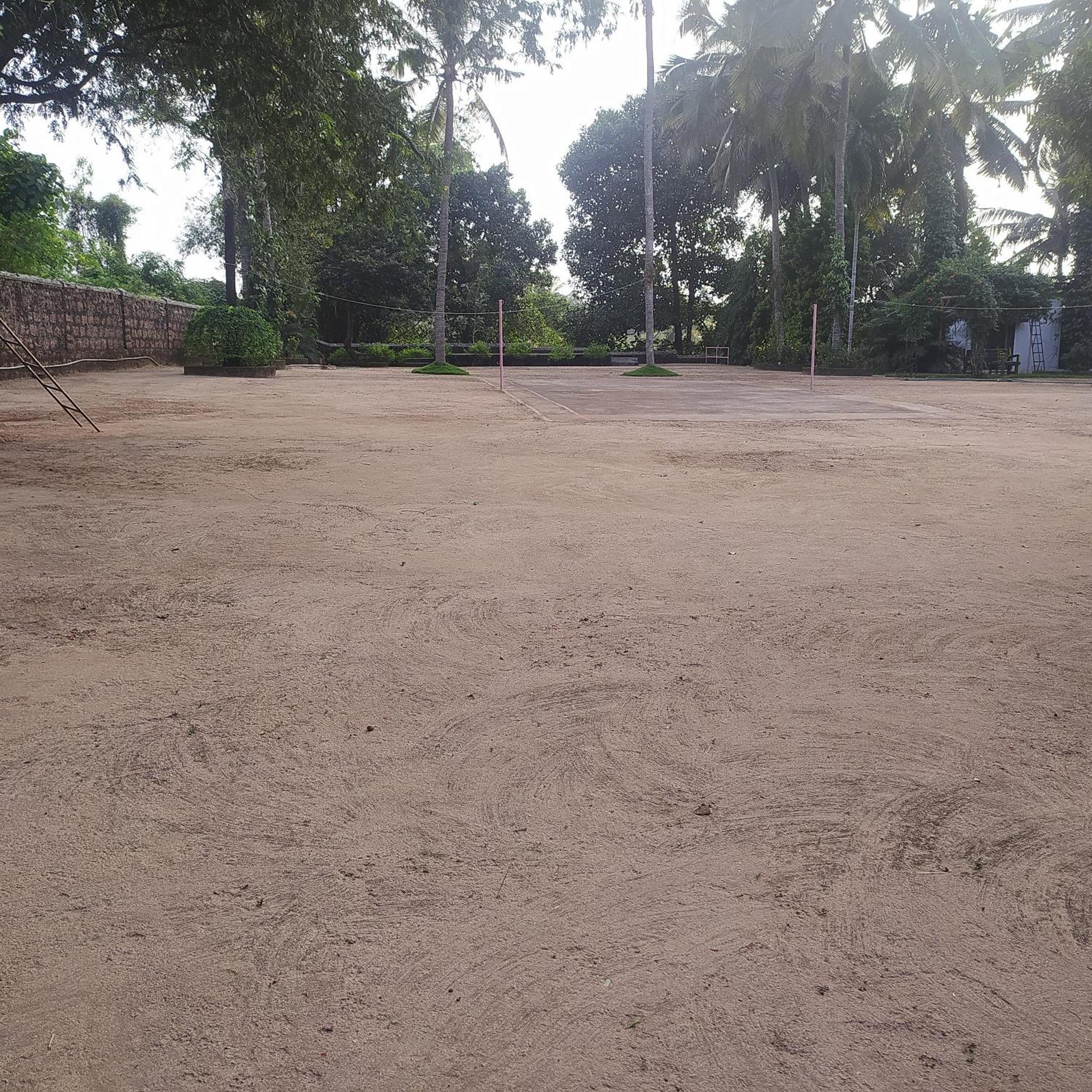Runnin Airport - Homestay Gurpur Esterno foto